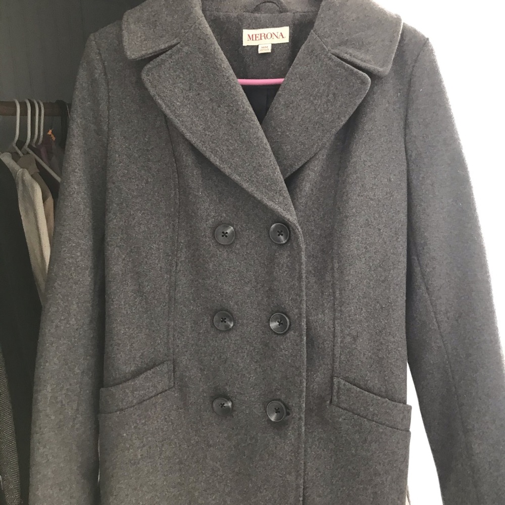 Women’s gray pea coat